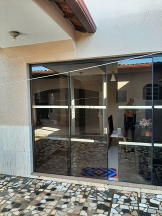Imagem Casa à Venda, 250 m² em Ceilândia Sul (ceilândia) - Brasília Imagem Casa à Venda, 250 m² em Ceilândia Sul (ceilândia) - Brasília