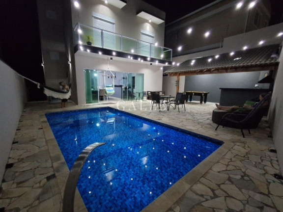 Casa com 3 Quartos à Venda, 202 m² em Jardim Maristela - Atibaia