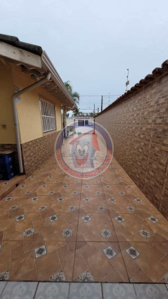 Imagem Casa com 4 Quartos à Venda, 245 m² em Vila Anhanguera - Mongaguá Imagem Casa com 4 Quartos à Venda, 245 m² em Vila Anhanguera - Mongaguá