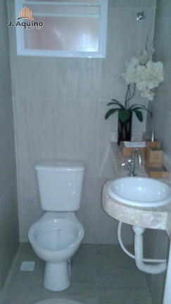 Imagem Casa de Condomínio com 4 Quartos à Venda, 215 m² em Lagoa Redonda - Fortaleza Imagem Casa de Condomínio com 4 Quartos à Venda, 215 m² em Lagoa Redonda - Fortaleza