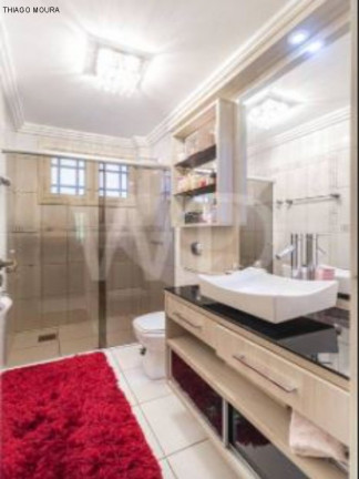 Imagem Imóvel com 3 Quartos à Venda, 314 m² em Jardim Itu - Porto Alegre Imagem Imóvel com 3 Quartos à Venda, 314 m² em Jardim Itu - Porto Alegre