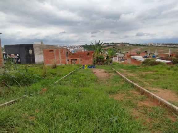 Imagem Terreno à Venda, 180 m² em Parque São Bento - Sorocaba Imagem Terreno à Venda, 180 m² em Parque São Bento - Sorocaba