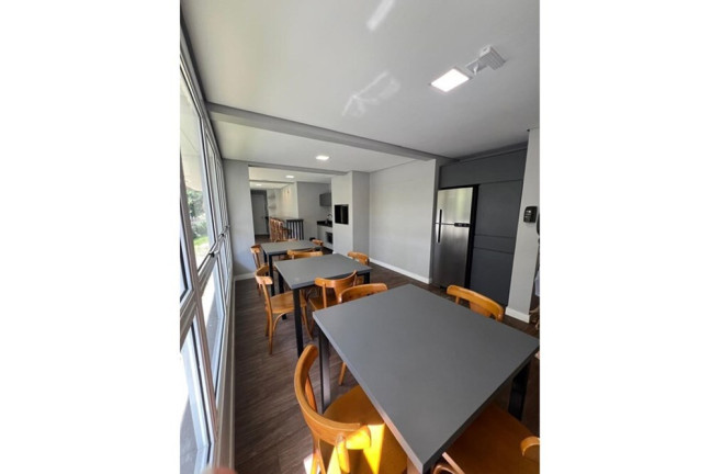 Imagem Imóvel com 2 Quartos à Venda, 67 m² em Vila Ipiranga - Porto Alegre