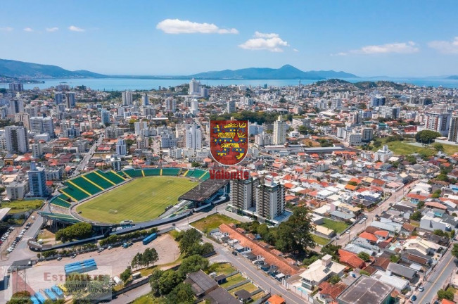 Imagem Terreno à Venda, 215 m² em Balneário - Florianópolis Imagem Terreno à Venda, 215 m² em Balneário - Florianópolis
