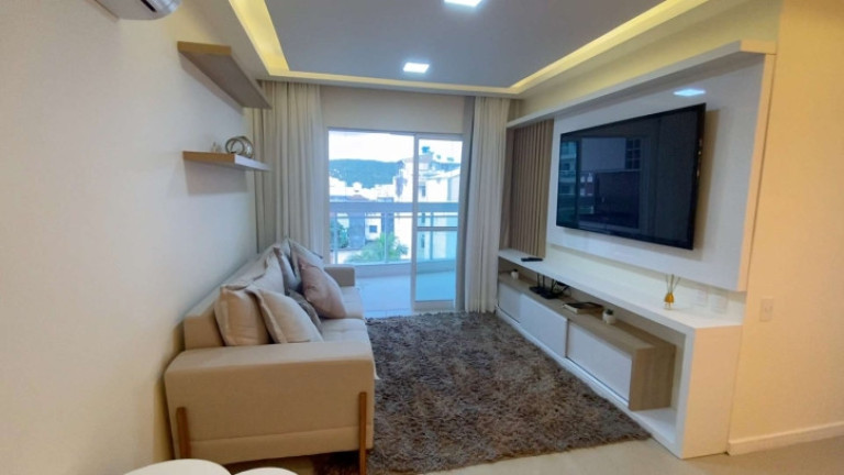 Imagem Casa com 3 Quartos para Temporada, 120 m² em Centro - Cabo Frio