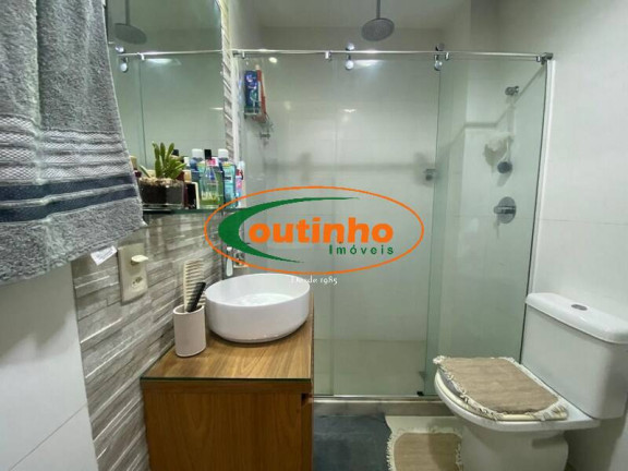 Imagem Apartamento com 2 Quartos à Venda, 57 m² em Tijuca - Rio De Janeiro Imagem Apartamento com 2 Quartos à Venda, 57 m² em Tijuca - Rio De Janeiro