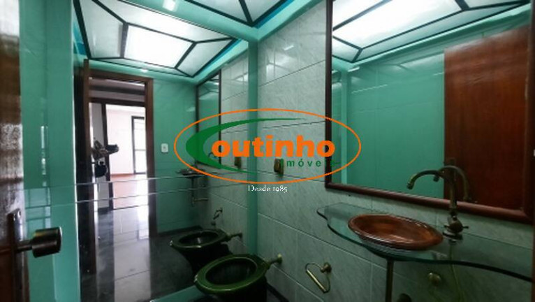 Imagem Apartamento com 4 Quartos à Venda, 199 m² em Tijuca - Rio De Janeiro
