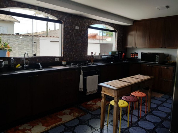 Imagem Casa com 3 Quartos à Venda, 332 m² em Flórida - Praia Grande Imagem Casa com 3 Quartos à Venda, 332 m² em Flórida - Praia Grande