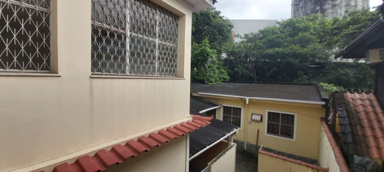 Imagem Sobrado com 5 Quartos à Venda, em Campo Grande - Rio De Janeiro Imagem Sobrado com 5 Quartos à Venda, em Campo Grande - Rio De Janeiro
