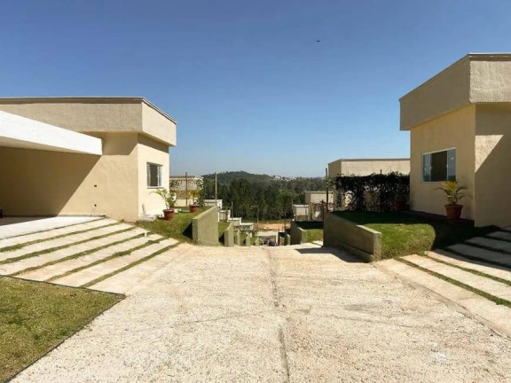Imagem Casa com 3 Quartos à Venda, 197 m² em Chácara Dos Junqueiras - Carapicuíba Imagem Casa com 3 Quartos à Venda, 197 m² em Chácara Dos Junqueiras - Carapicuíba