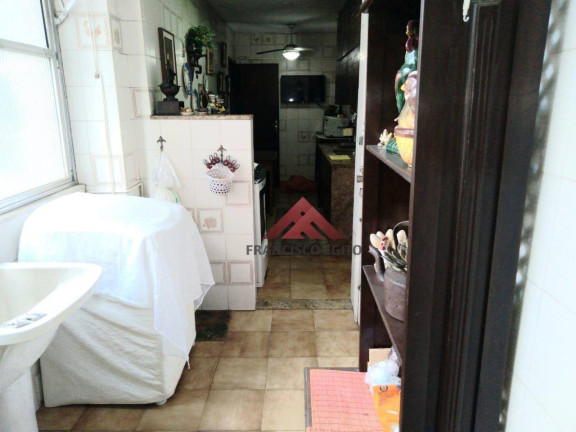 Imagem Apartamento com 3 Quartos à Venda, 130 m² em Icaraí - Niterói Imagem Apartamento com 3 Quartos à Venda, 130 m² em Icaraí - Niterói