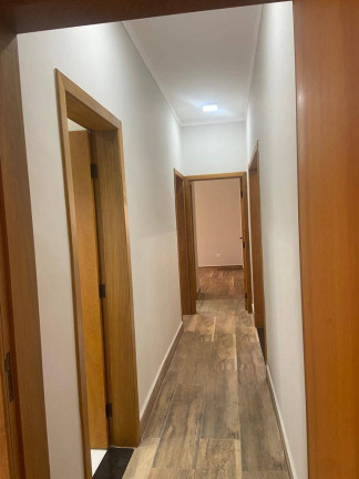 Imagem Casa com 3 Quartos à Venda, 250 m² em Bragança Paulista