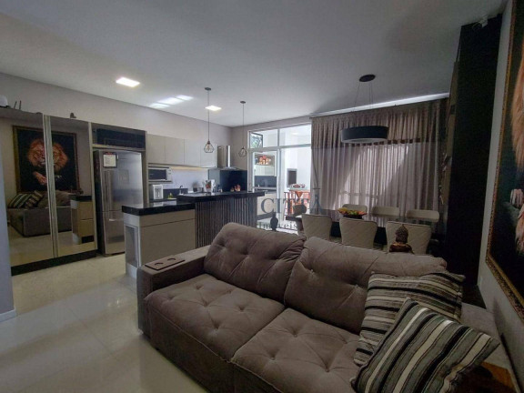 Sobrado com 3 Quartos à Venda, 152 m² em São Judas - Itajaí