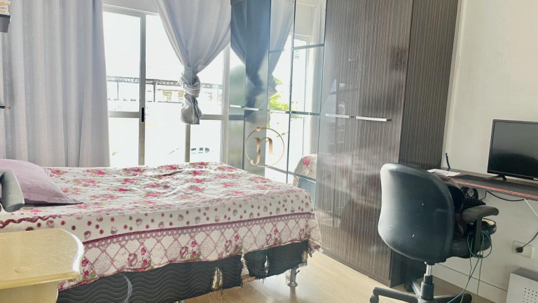 Imagem Sobrado com 5 Quartos à Venda, 240 m² em Cruzeiro - São José Dos Pinhais