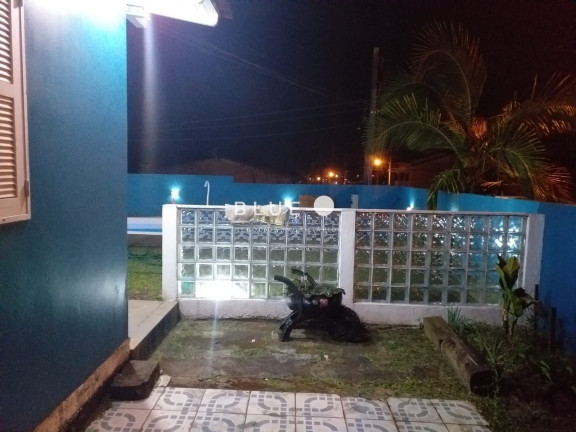 Imagem Casa com 3 Quartos à Venda, 125 m² em Centenário - Torres