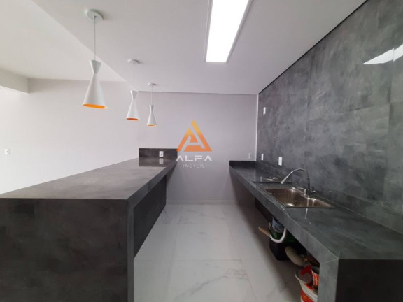 Imagem Casa com 3 Quartos à Venda, 205 m²