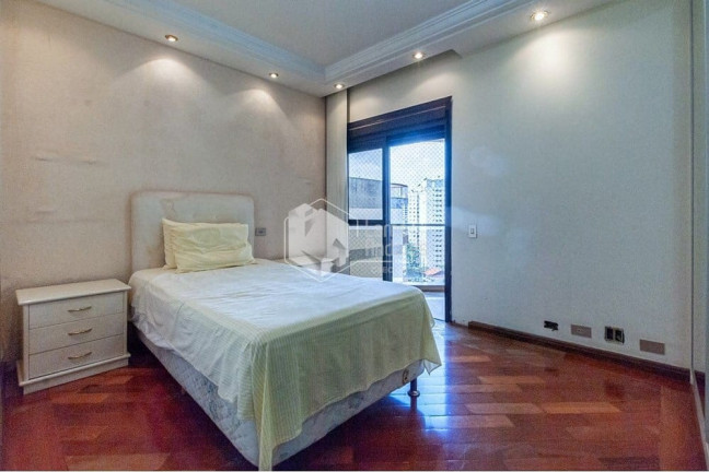 Imagem Apartamento com 1 Quarto à Venda, 250 m² em Aclimação - São Paulo Imagem Apartamento com 1 Quarto à Venda, 250 m² em Aclimação - São Paulo