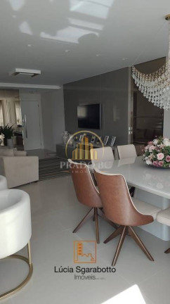 Imagem Apartamento com 3 Quartos à Venda, 225 m² em Centro - Balneário Camboriú