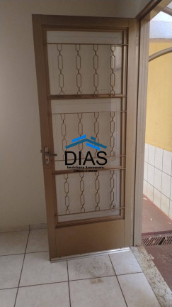 Imagem Casa com 2 Quartos à Venda, 151 m² em Jardim Residencial Itália - Araraquara Imagem Casa com 2 Quartos à Venda, 151 m² em Jardim Residencial Itália - Araraquara
