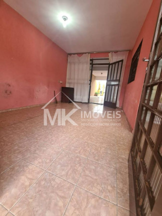 Imagem Casa com 3 Quartos à Venda, 220 m² em Capão Da Imbuia - Curitiba