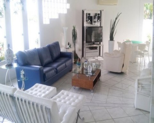 Imagem Casa à Venda, em Parque Enseada - Guarujá Imagem Casa à Venda, em Parque Enseada - Guarujá