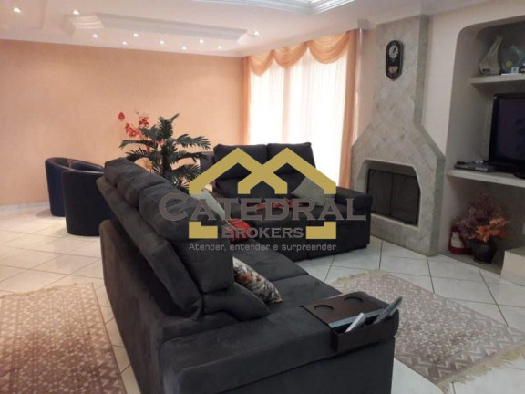 Imóvel com 4 Quartos à Venda, 200 m² em Caxambu - Jundiaí