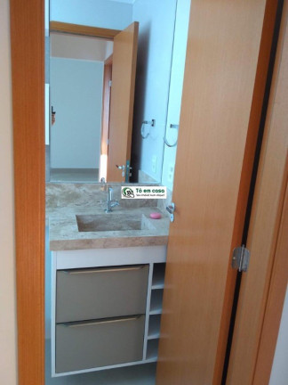 Imagem Imóvel com 2 Quartos à Venda, 66 m² em Parque Santo Antônio - Jacareí