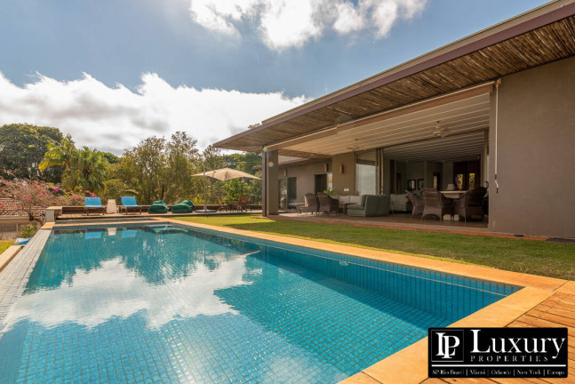 Imagem Casa com 4 Quartos à Venda, em Ponta Dos Cambarás - Avaré Imagem Casa com 4 Quartos à Venda, em Ponta Dos Cambarás - Avaré
