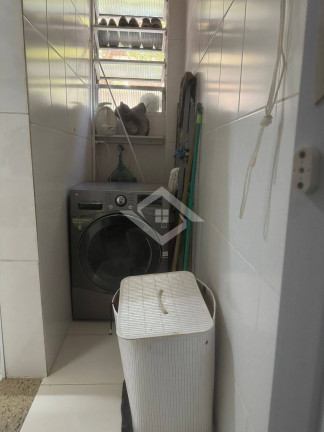 Imagem Apartamento com 2 Quartos à Venda, 70 m² em Copacabana - Rio De Janeiro