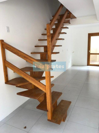 Imagem Casa com 2 Quartos à Venda, 121 m² em Teresópolis - Porto Alegre