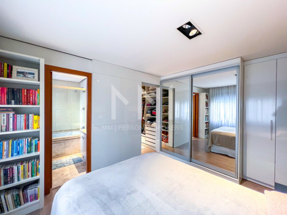 Imagem Apartamento com 3 Quartos à Venda, 168 m² em Rio Branco - Porto Alegre