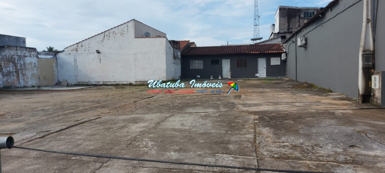 Imagem Terreno à Venda, 650 m² em Centro - Ubatuba Imagem Terreno à Venda, 650 m² em Centro - Ubatuba