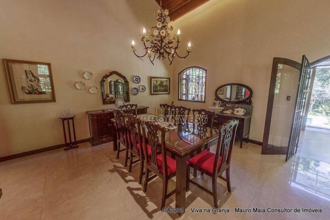 Imagem Casa com 4 Quartos à Venda, 4.400 m² em Pousada Dos Bandeirantes - Carapicuíba Imagem Casa com 4 Quartos à Venda, 4.400 m² em Pousada Dos Bandeirantes - Carapicuíba