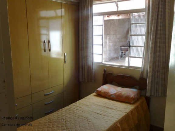 Imagem Casa com 3 Quartos à Venda, 130 m² em Conjunto Habitacional Campo Alegre (por Do Sol) - Alfenas Imagem Casa com 3 Quartos à Venda, 130 m² em Conjunto Habitacional Campo Alegre (por Do Sol) - Alfenas