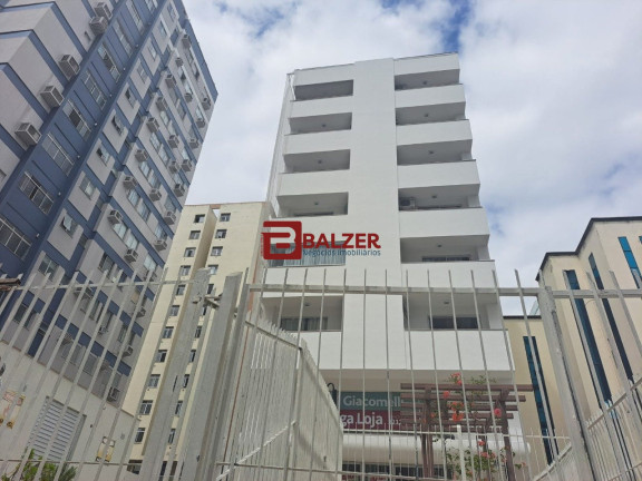 Apartamento com 3 Quartos à Venda,  em Centro - Florianópolis