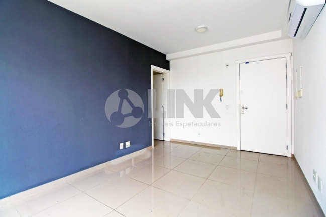 Imagem Apartamento com 2 Quartos à Venda, 69 m² em Passo Da Areia - Porto Alegre