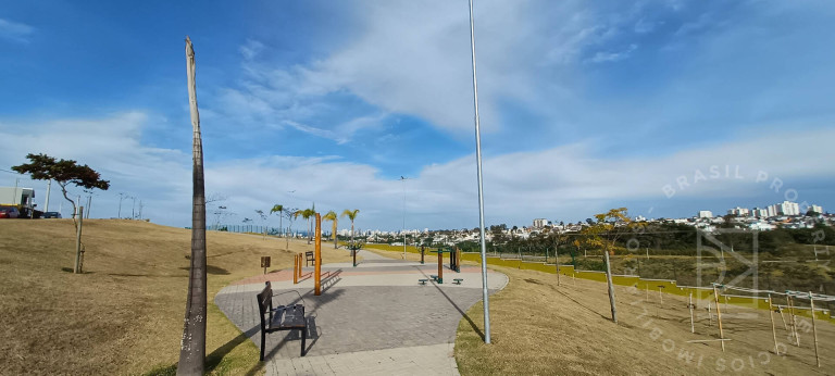 Terreno em Condomínio à Venda, 330 m² em Urbanova - São José Dos Campos