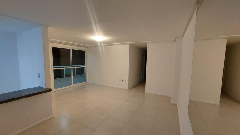 Imagem Apartamento com 3 Quartos à Venda, 198 m² em Enseada Azul De Guarapari - Guarapari