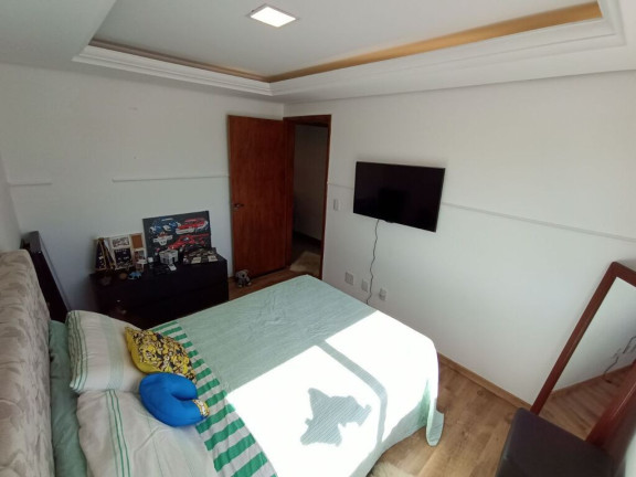 Imagem Imóvel com 4 Quartos à Venda,  em Jardim Lindóia - Porto Alegre