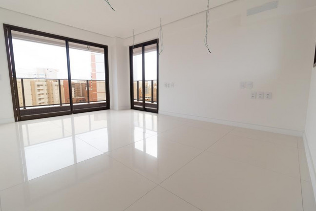 Imagem Apartamento com 4 Quartos à Venda, 235 m² em Meireles - Fortaleza Imagem Apartamento com 4 Quartos à Venda, 235 m² em Meireles - Fortaleza