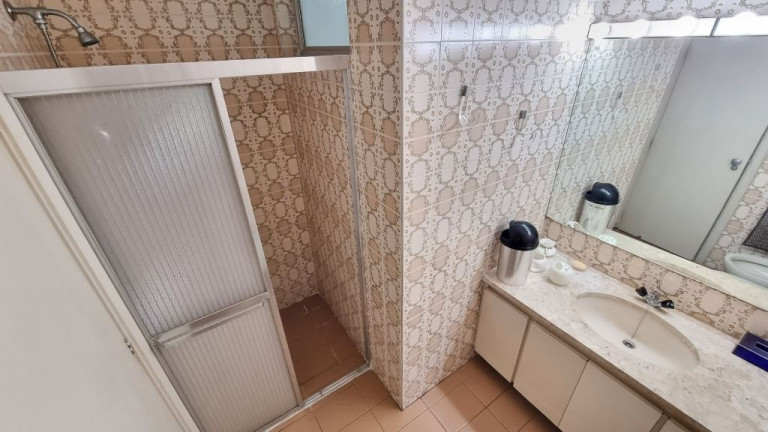 Imagem Apartamento com 3 Quartos à Venda, 130 m² em Pitangueiras - Guarujá Imagem Apartamento com 3 Quartos à Venda, 130 m² em Pitangueiras - Guarujá