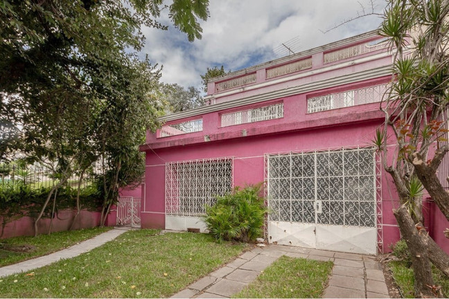 Imagem Casa com 4 Quartos à Venda, 492 m² em Higienópolis - Porto Alegre Imagem Casa com 4 Quartos à Venda, 492 m² em Higienópolis - Porto Alegre