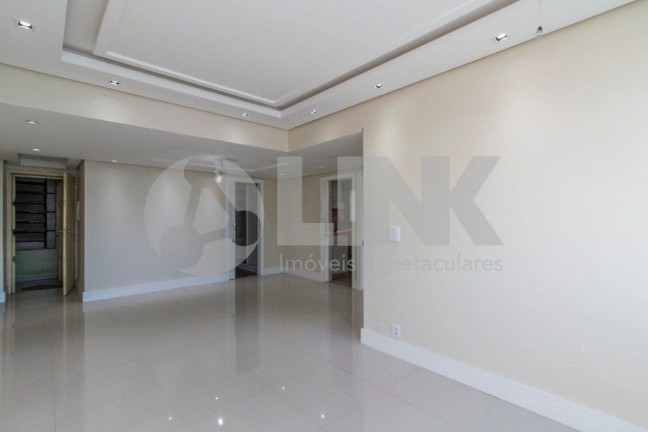 Imagem Apartamento com 2 Quartos à Venda, 81 m² em Centro Histórico - Porto Alegre