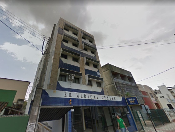 Sala Comercial à Venda, 75 m² em Centro - Guarapari