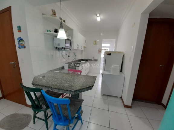 Imagem Apartamento com 2 Quartos para Temporada, 65 m² em Bombas - Bombinhas Imagem Apartamento com 2 Quartos para Temporada, 65 m² em Bombas - Bombinhas