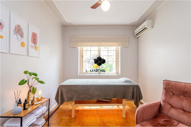 Imagem Casa com 4 Quartos à Venda, 98 m² em Petrópolis - Porto Alegre