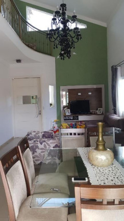 Imagem Casa com 3 Quartos à Venda, 245 m² em Vila Santo Antônio - Votorantim Imagem Casa com 3 Quartos à Venda, 245 m² em Vila Santo Antônio - Votorantim