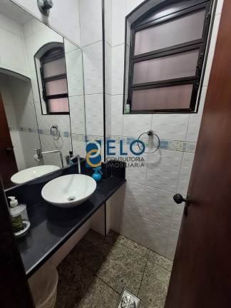 Imagem Casa com 4 Quartos à Venda, 380 m² em José Menino - Santos Imagem Casa com 4 Quartos à Venda, 380 m² em José Menino - Santos
