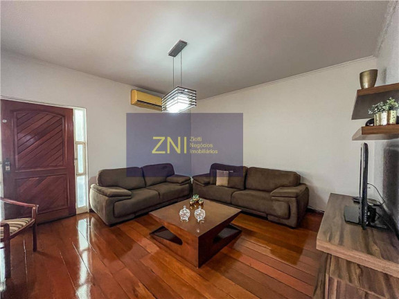 Casa com 3 Quartos à Venda, 270 m² em Parque Dos Bandeirantes - Ribeirão Preto