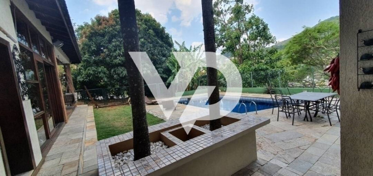 Casa de Condomínio com 4 Quartos à Venda, 640 m² em Alphaville - Santana De Parnaíba